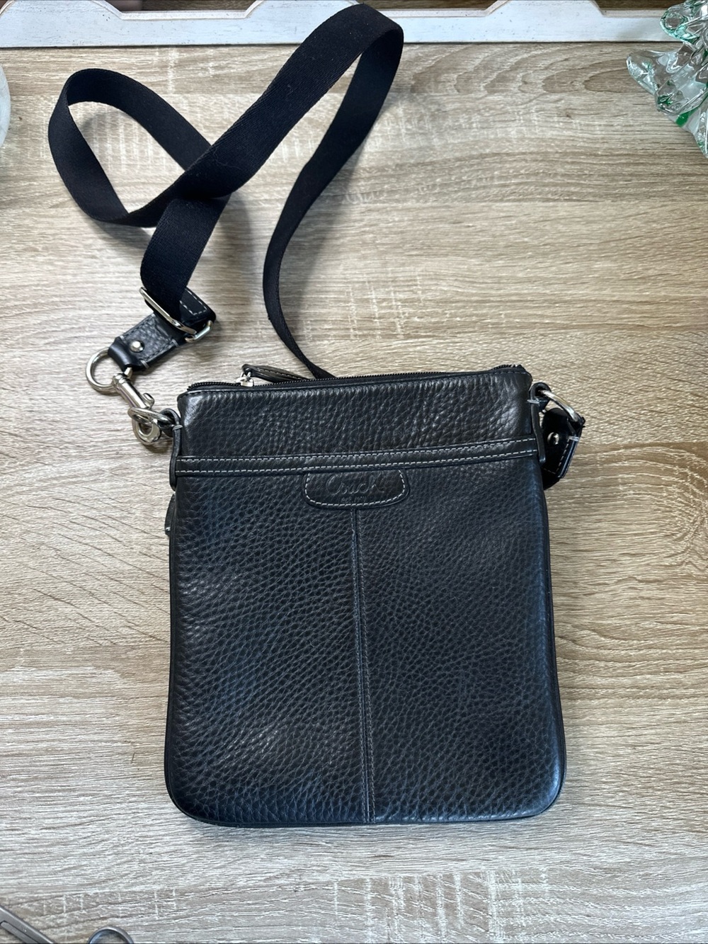 Coach Authentic Black Pebbled Leather Crossbody Shoulder Bag  EUC
